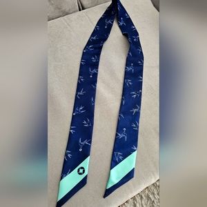 Chase Bank Women's Scarf